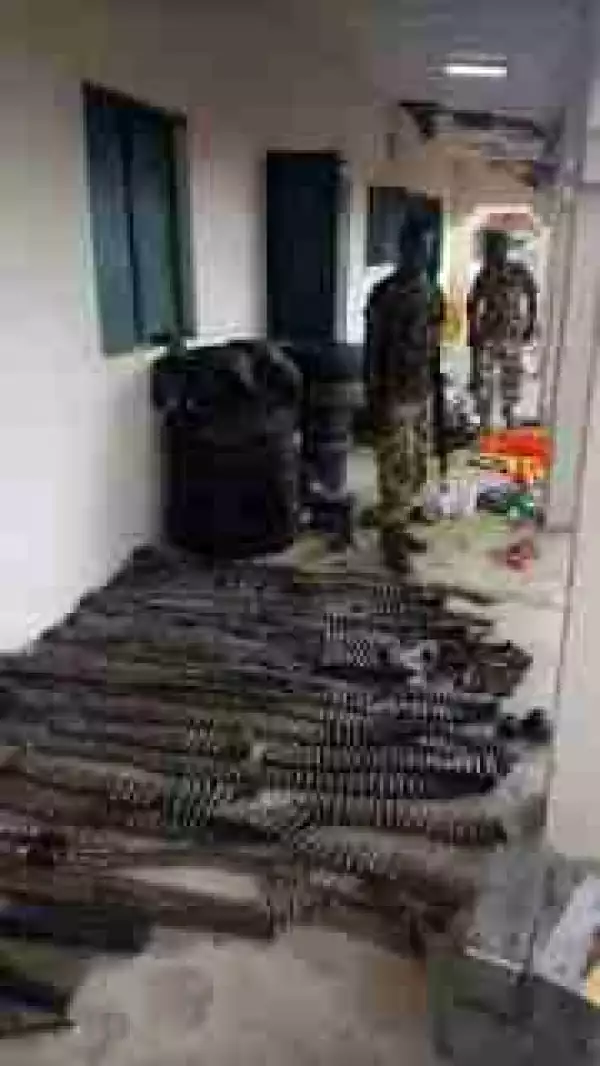 See Photos Of The Weapons Army Recovered From Boko Haram After Gun Battle In Maiduguri
